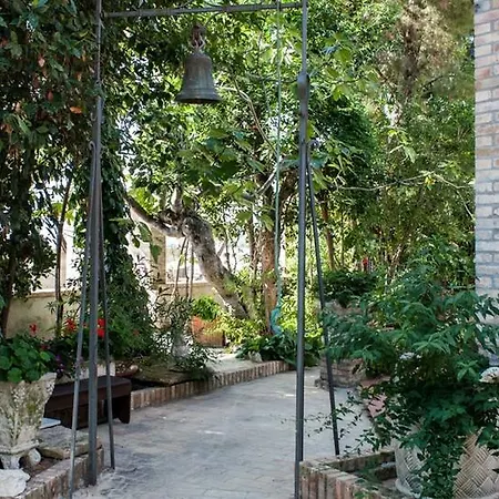Villa Anna Savini Casa Vacanze Atri Esterno foto